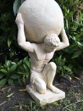 Atlas mit Globus - Polystone Statue - 70 cm - altweiß